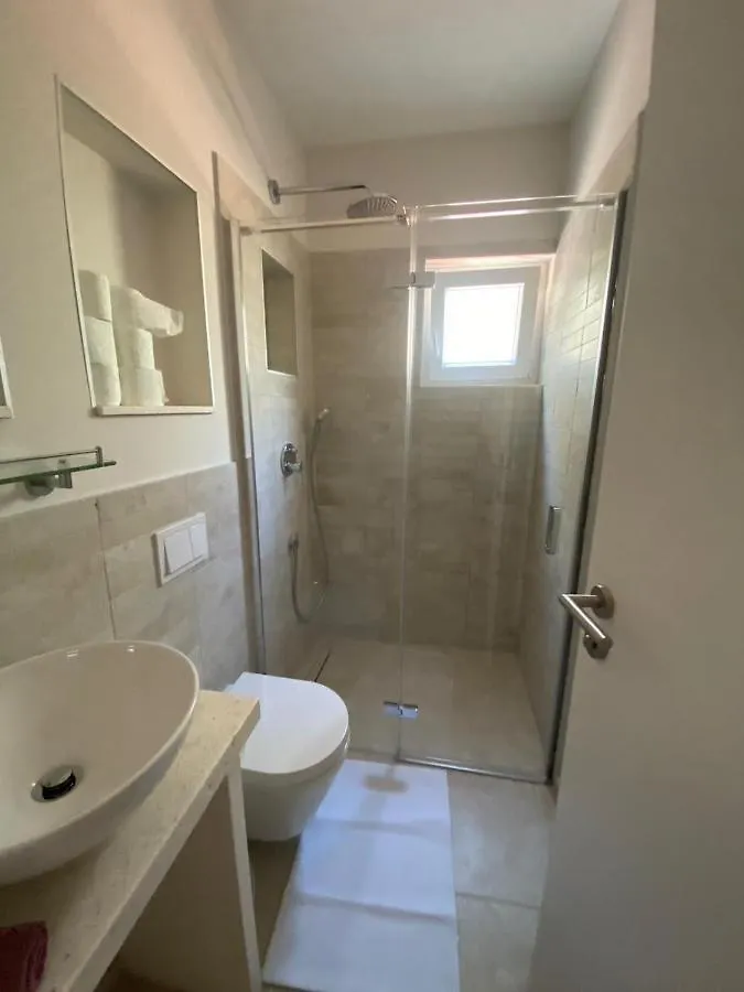 Holiday House Arcadia Trogir 0*,  Kroatien