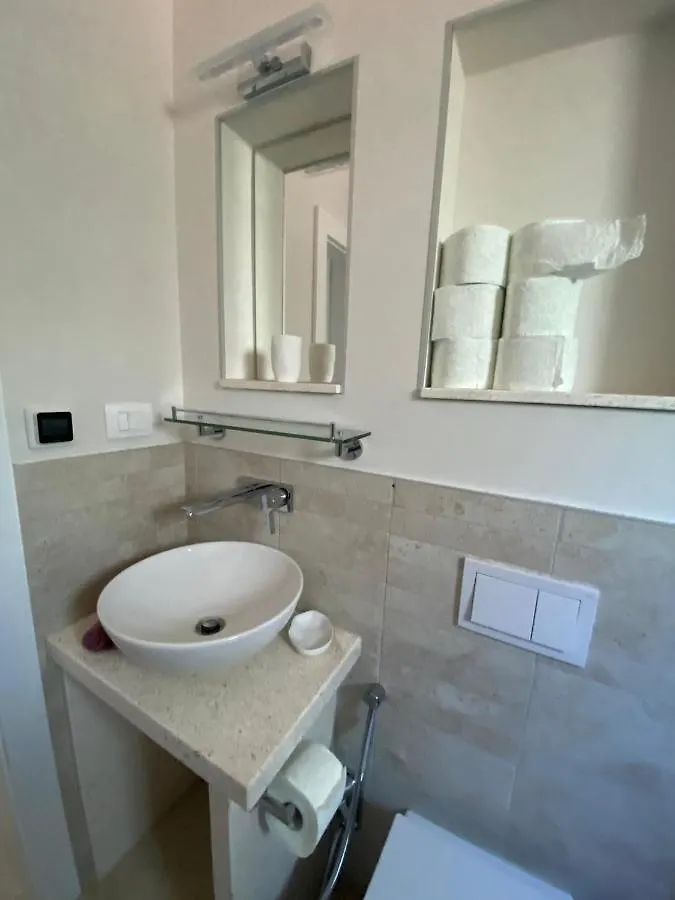 Holiday House Arcadia Trogir 0*,